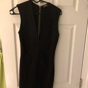 Lulu’s deep V dress